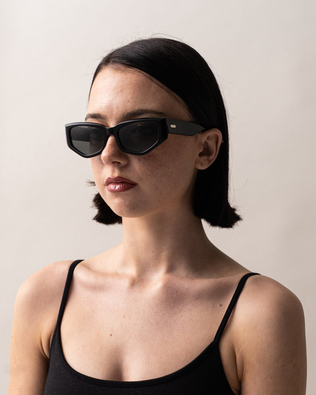 DIAMOND - BLACK POLARISED