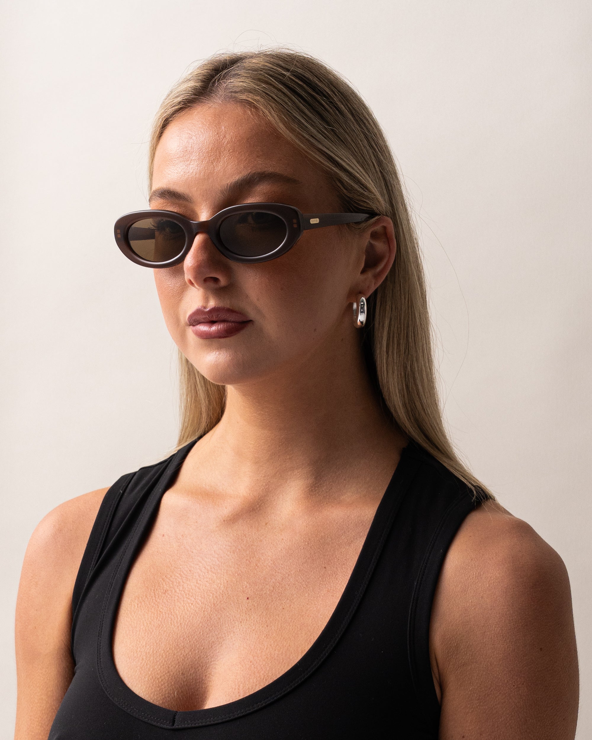 LOURDES - MILKY COCO POLARISED