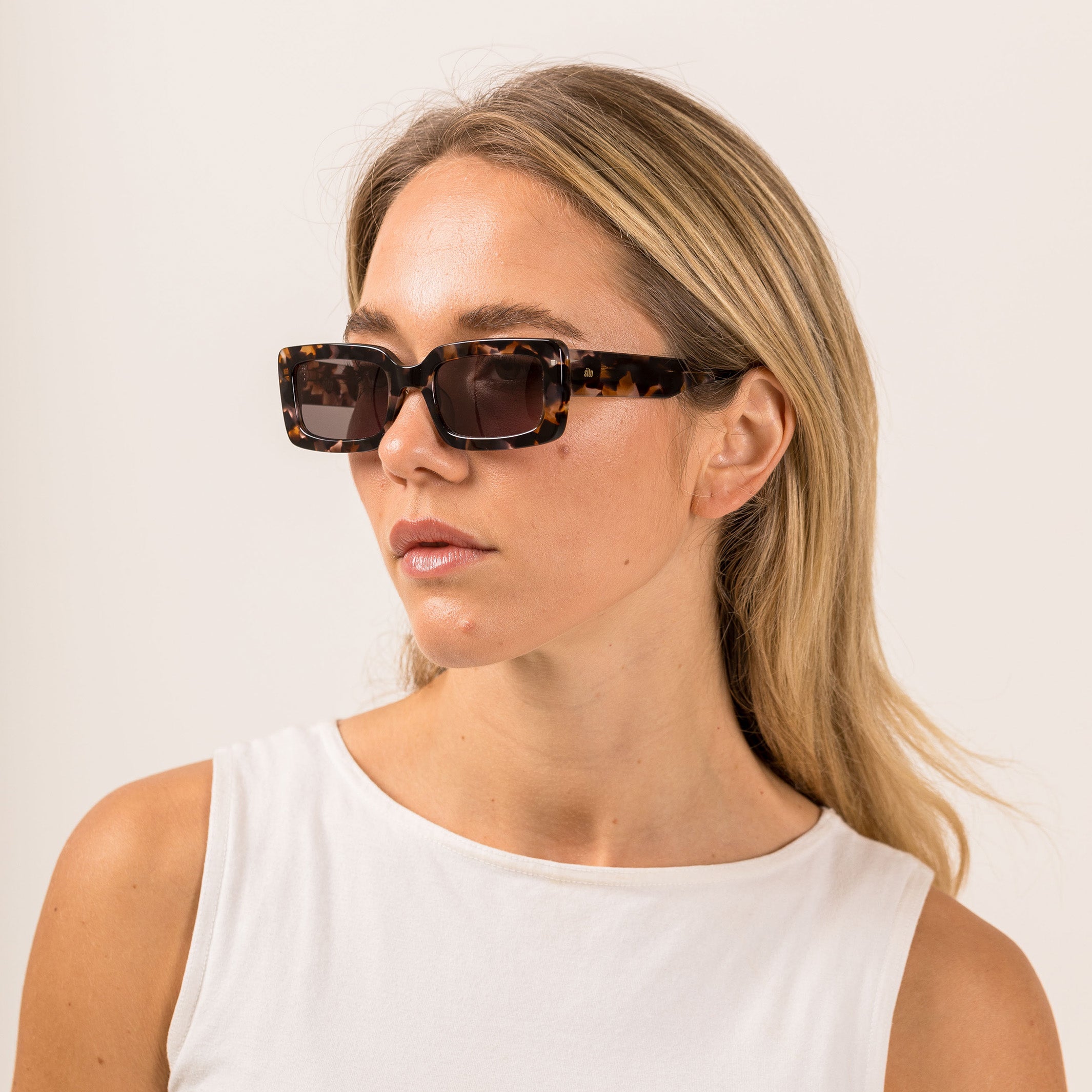 Sito Shades Austrralian Designed Odessa Plant Based Acetate Sunglasses Frame in Pebble Tort colour side view on model