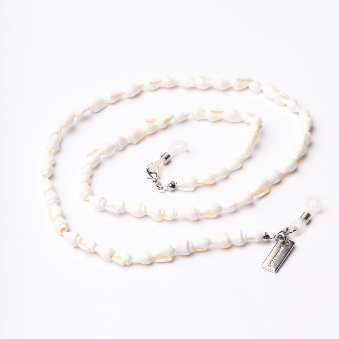 WHITE SHELL SUNGLASSES CHAIN